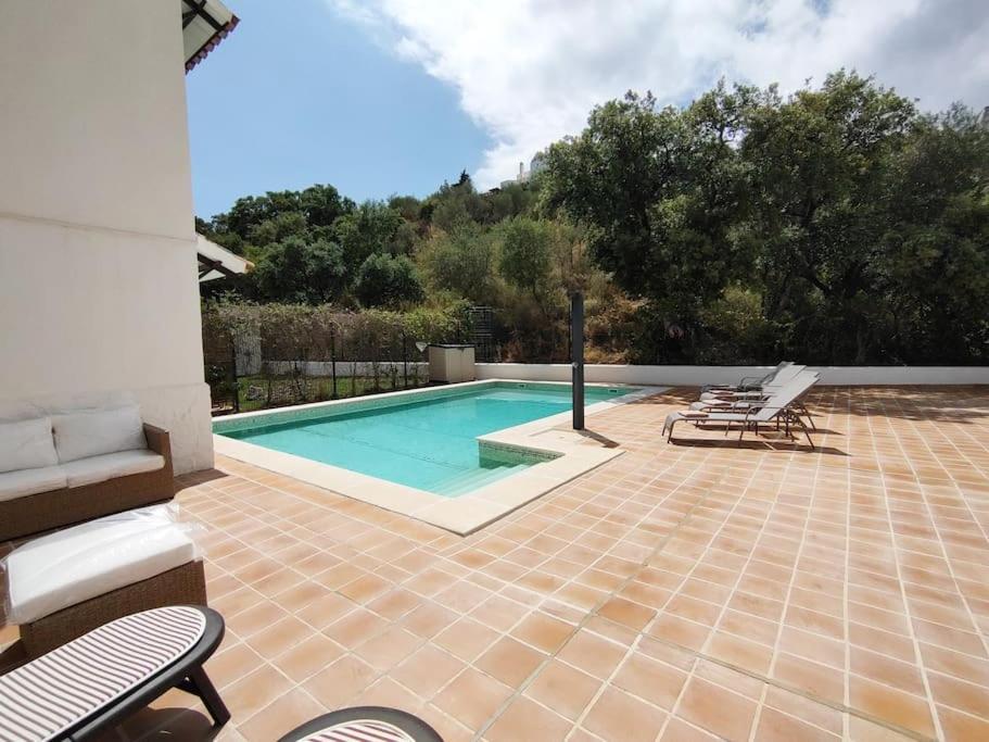 Full Apartment With Private Pool エステポナ エクステリア 写真