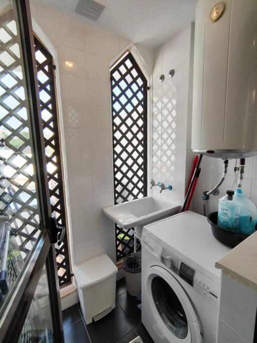 Full Apartment With Private Pool エステポナ エクステリア 写真